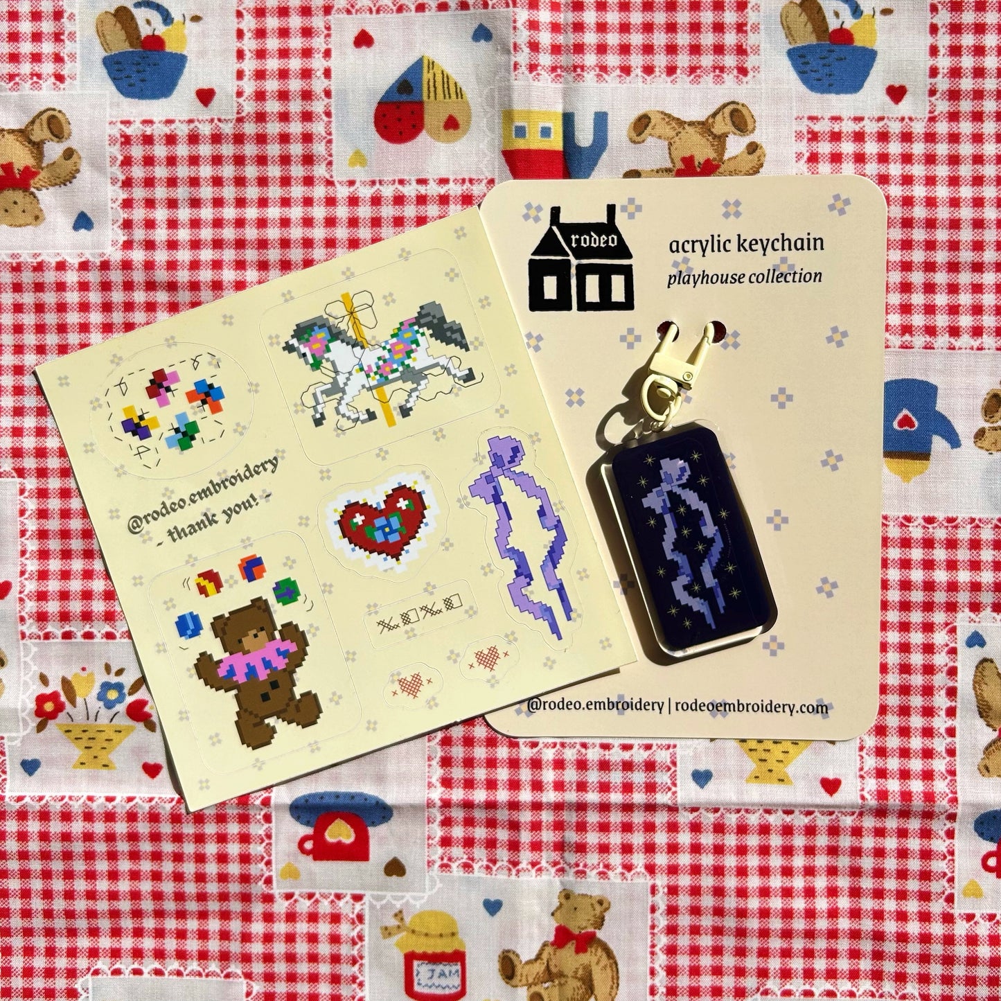 lucky bow - acrylic keychain