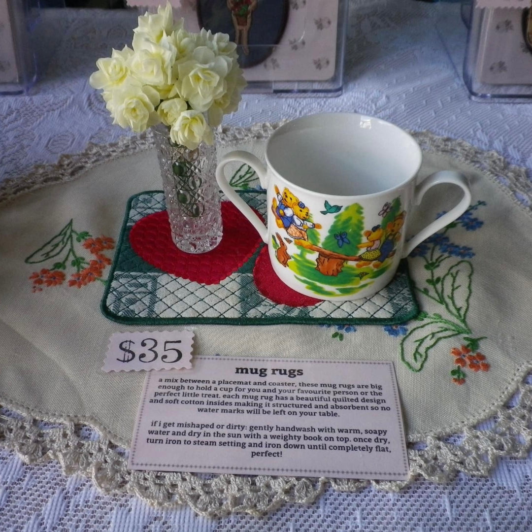 twin hearts (blue/white)~ mug rug