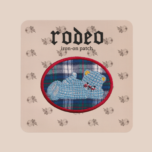 sleepy kitty ~ iron on patch