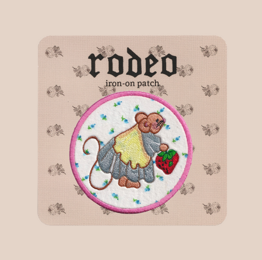 strawberry mouse ~ iron on patch