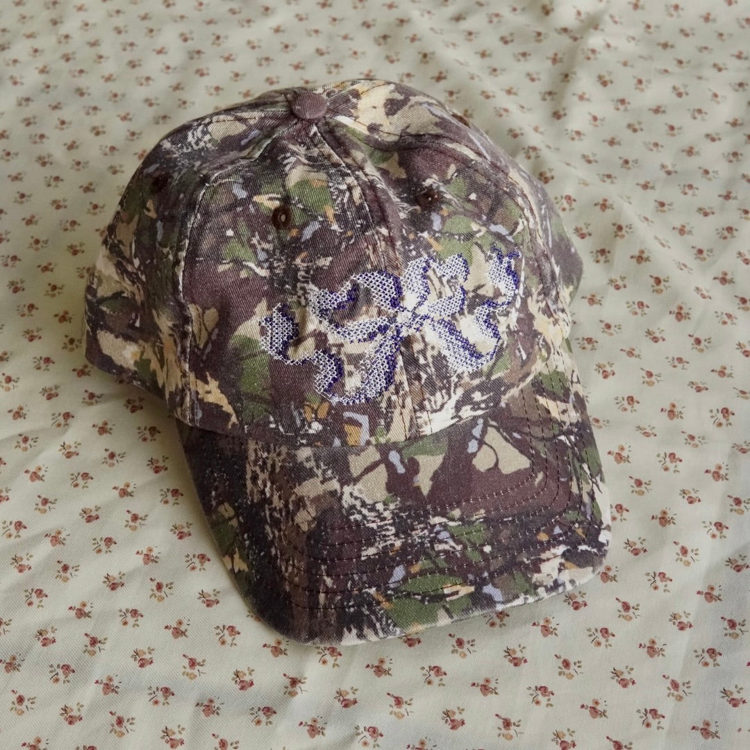 bow camo ~ embroidered cap