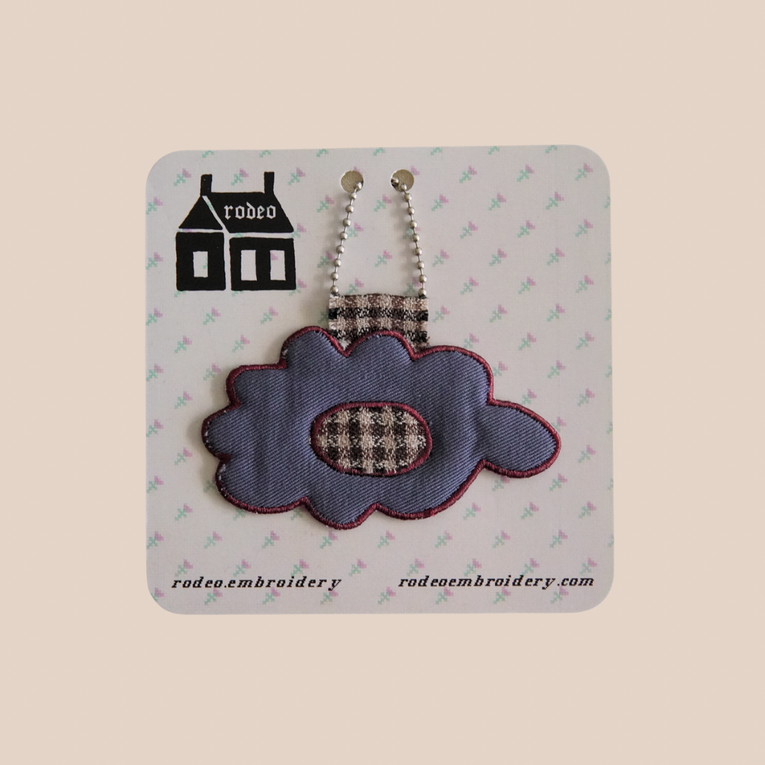 ditsy daisies ~ handmade keychains